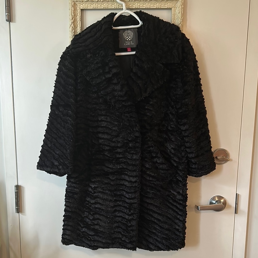 VINCE CAMUTO | Black Teddy Jacket Plush Texture Mid-Length - Picture 2 of 15